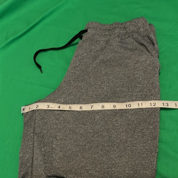 Used pant size M by tek gear - Picture 7 of 11